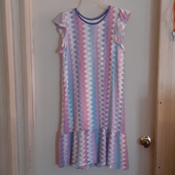 Dress - Picture 1 of 1